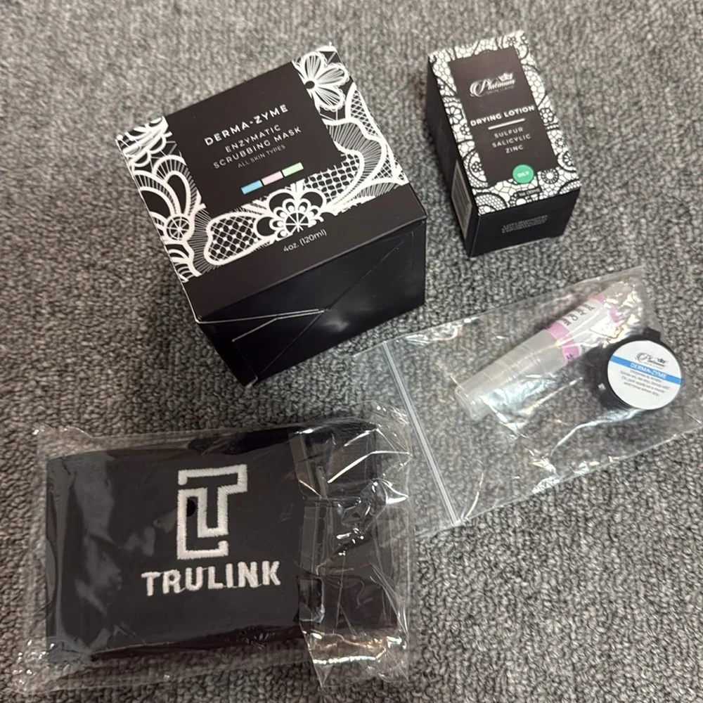 Trulink and Derma-Zyme Skincare Set - Picture 2 of 2